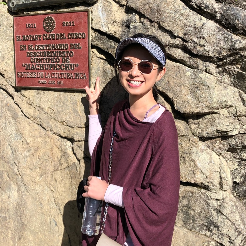 Meet your Posher, Victoria